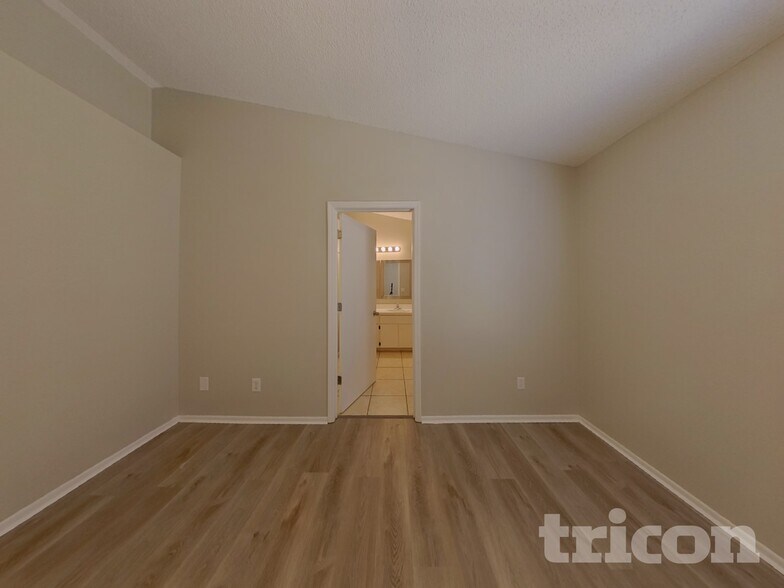 Building Photo - 1289 Cleveland Ave