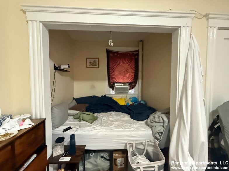 Building Photo - 55 Park Dr