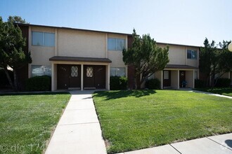 Building Photo - Apartment in Colorview