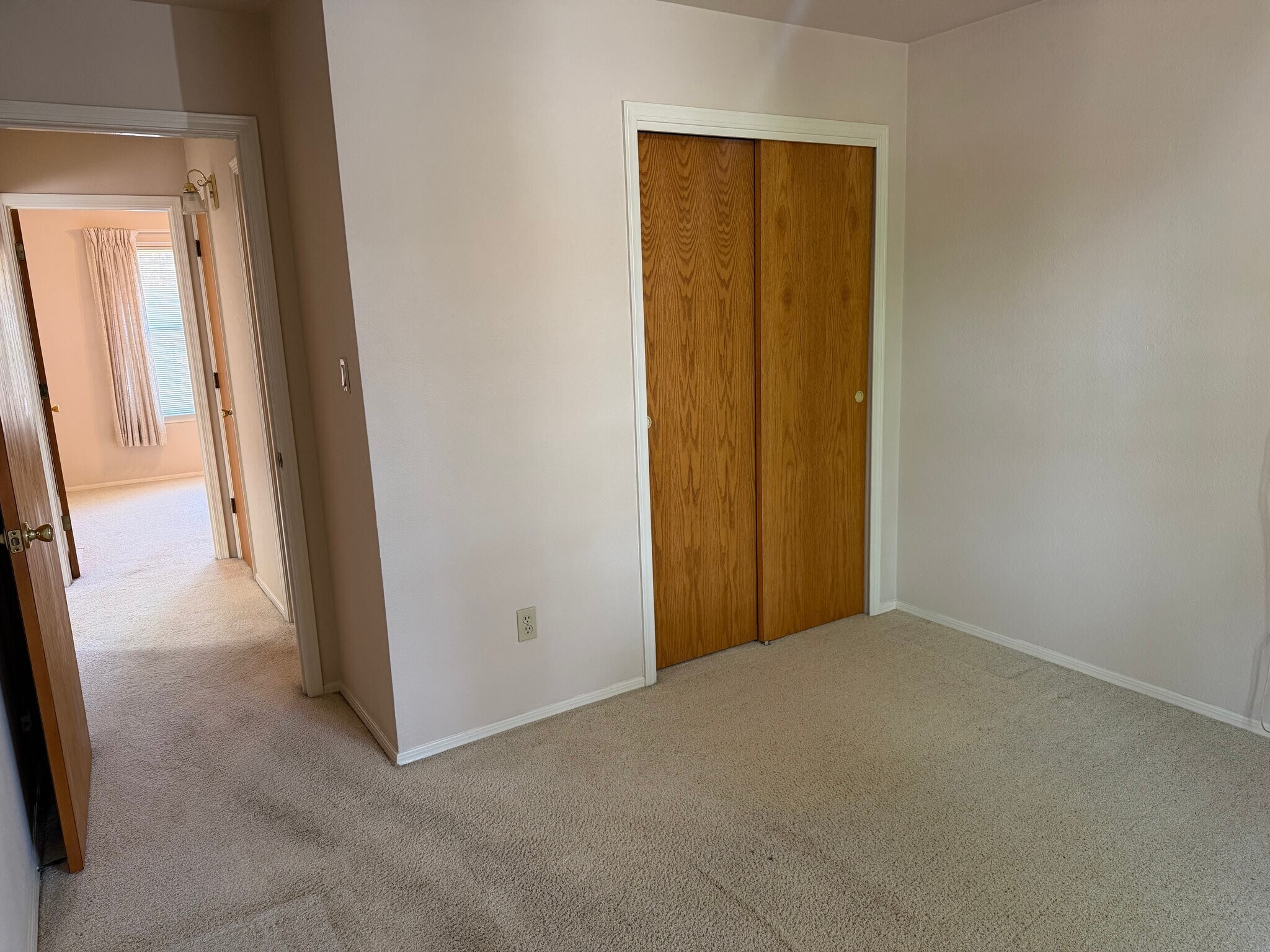 Building Photo - 5516 Cochiti Ct NW