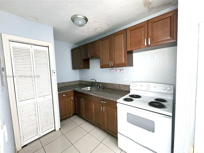 Building Photo - 2141 NW 91st St