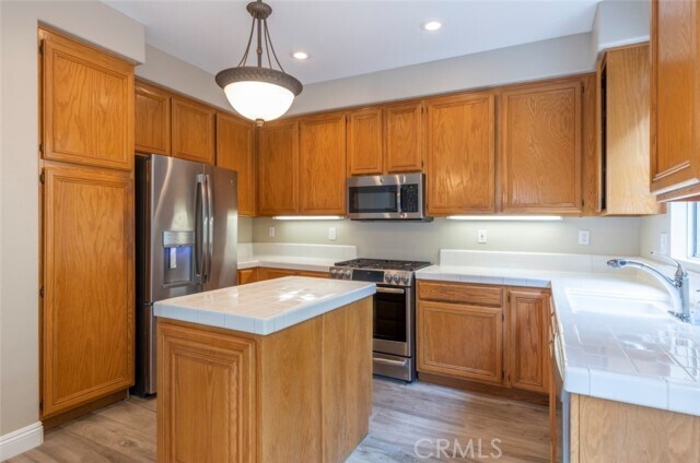 Building Photo - 22 Melrose Dr