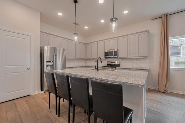 Building Photo - 16331 Verbena Glen Dr
