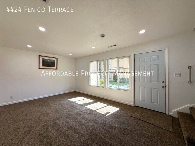 Building Photo - 4424 Fenico Terrace