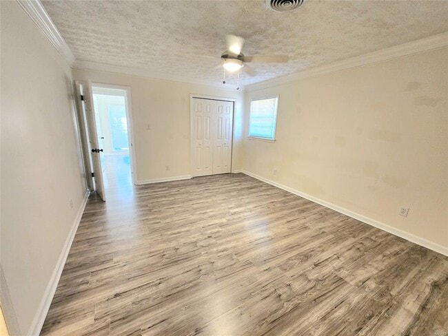 Building Photo - 437 Glade Park Dr