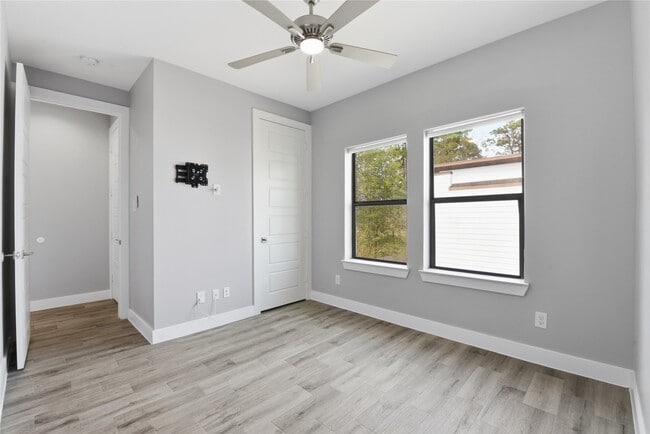 Building Photo - 1709 Cedrocanna Ln