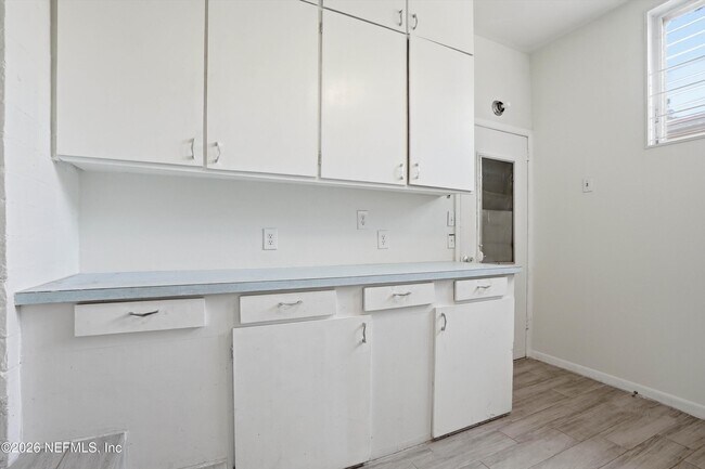 Building Photo - 6713 Provost Rd N