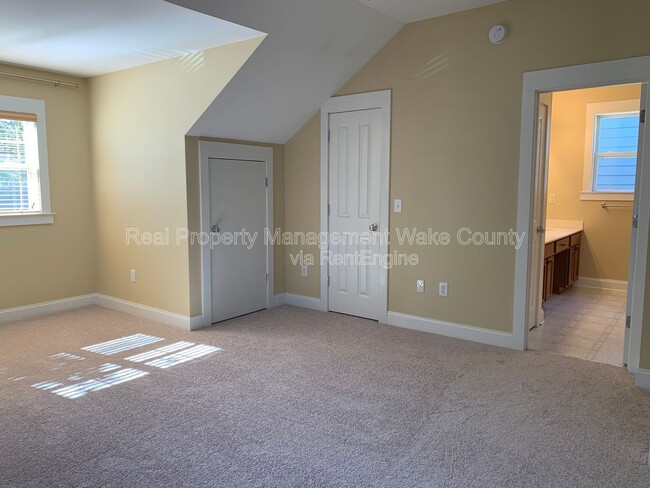 Building Photo - 10813 Cokesbury Ln