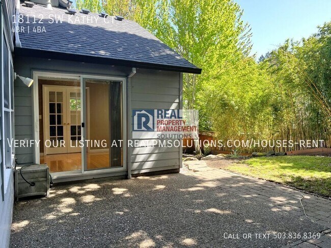 Building Photo - 18112 SW Kathy Ct