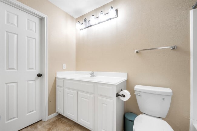 Building Photo - 4106 Falling Trace Ln