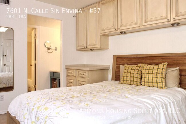 Building Photo - 7601 N Calle Sin Envidia