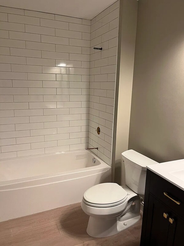 Building Photo - 10000 Primrose Pl