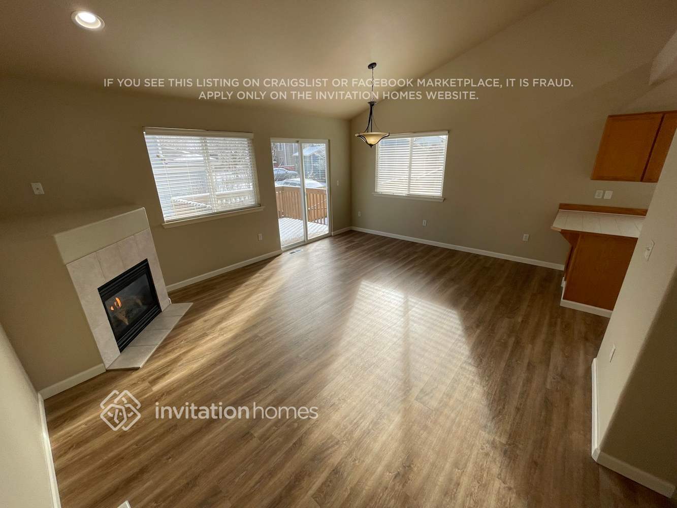 Building Photo - 1811 111th Dr SE