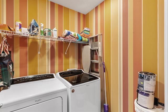 Building Photo - 500 Throckmorton St