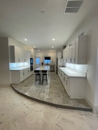 Building Photo - 1704 Duncan Way