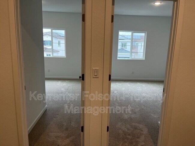 Building Photo - 12306 Rocky Frd Ct
