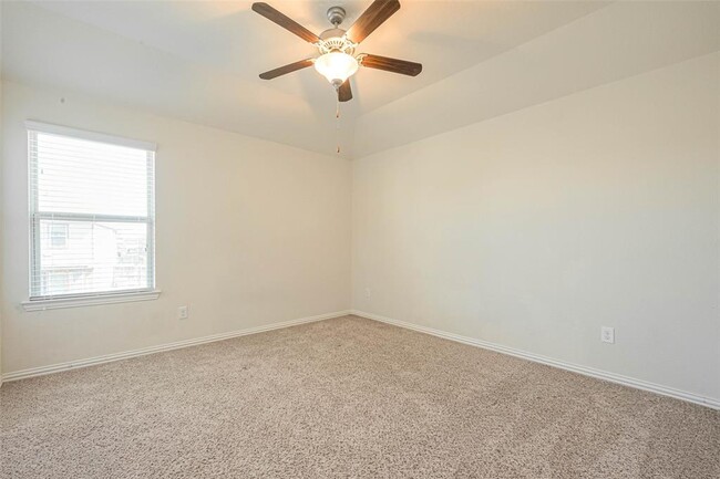 Building Photo - 1102 Opal Cup Cir