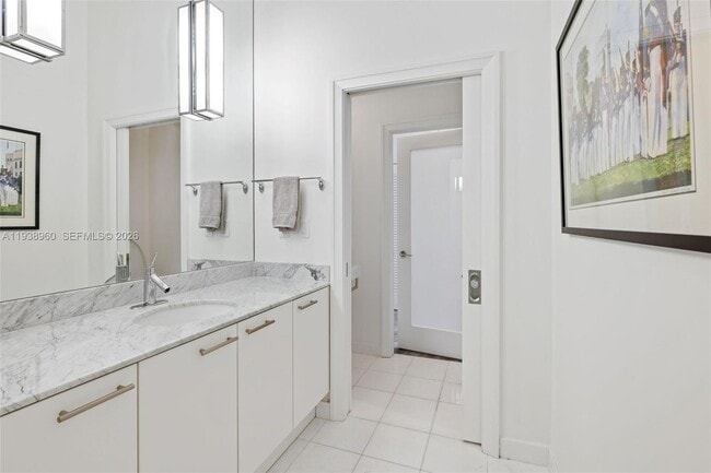 Building Photo - 2001 Meridian Ave