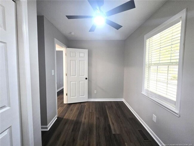 Building Photo - 874 W Orange St