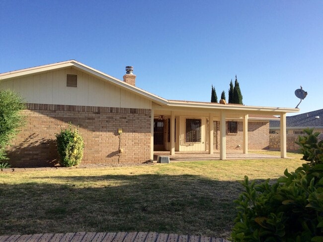 Building Photo - 4616 Marissa Dr