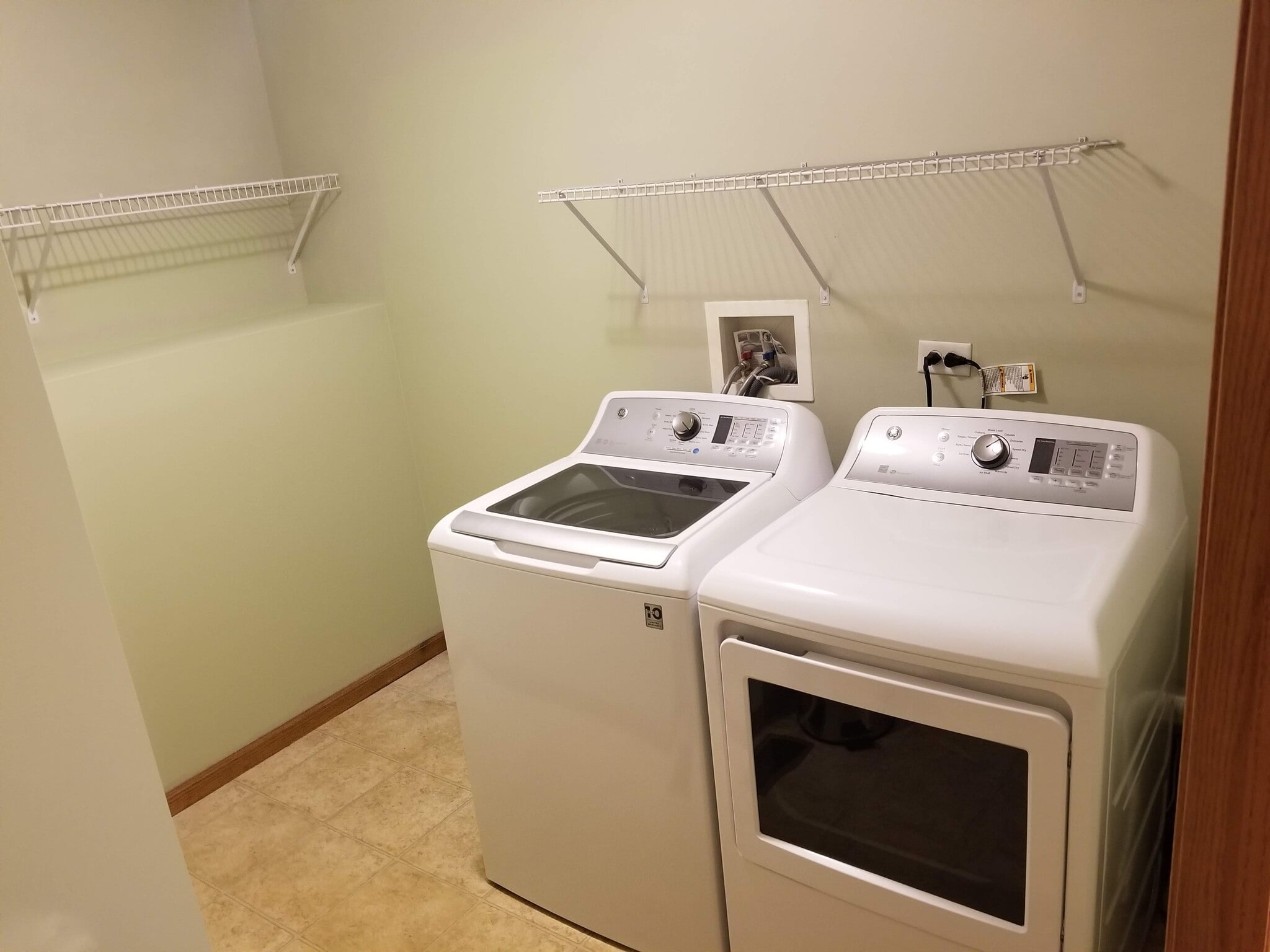 Building Photo - 5809 Fieldstone Trl