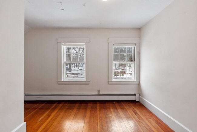 Building Photo - 18 Ayer Rd