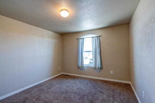 Building Photo - 957 Salmon Pond Way