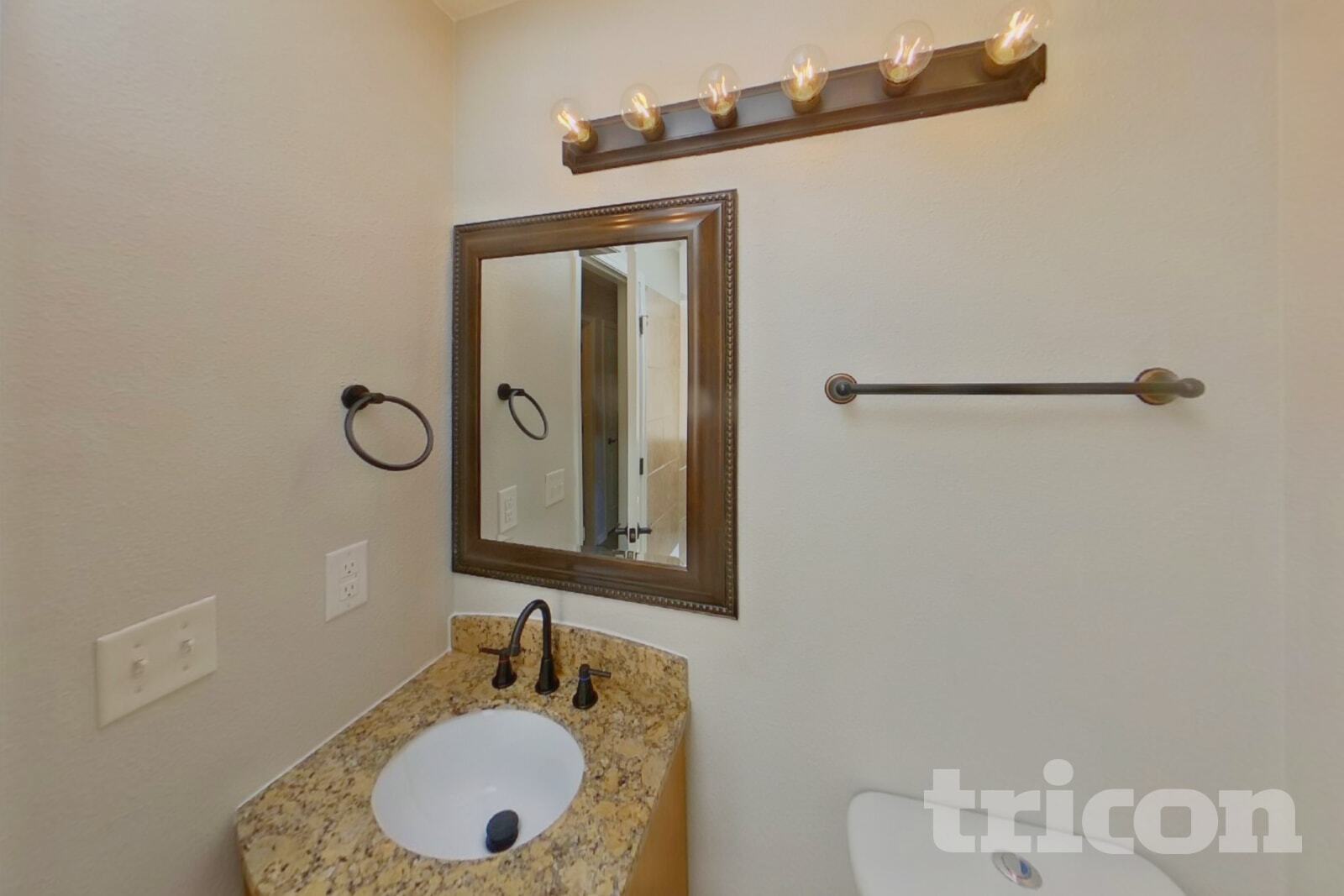 Building Photo - 2674 Deliverance Dr