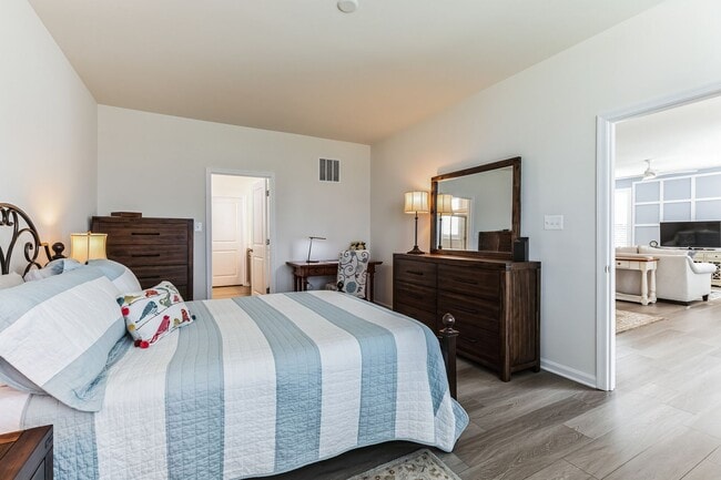 Building Photo - High-End Year Round Rental in Lewes