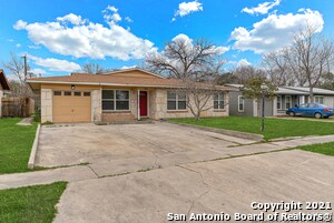 Building Photo - 615 Burwood Ln