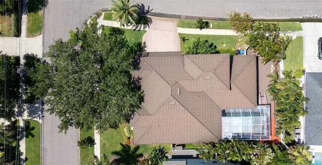 Building Photo - 1089 Cordova Blvd NE