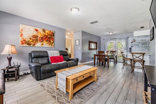 Building Photo - 4101 W Arch St