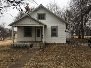 Building Photo - $700 - 1 bed 1 bath - Single Family Home