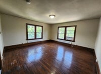 Building Photo - 1110 29th St