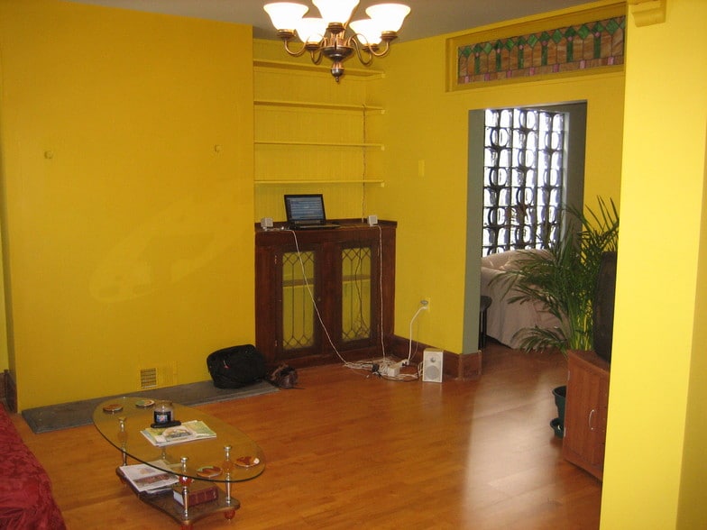 Building Photo - 719 Savannah Ave