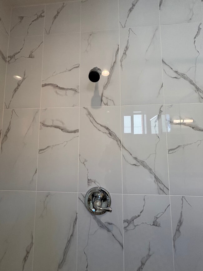 Building Photo - 18526 Wallingford Ave N