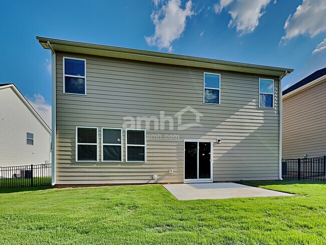 Building Photo - 460 Bluewater Dr