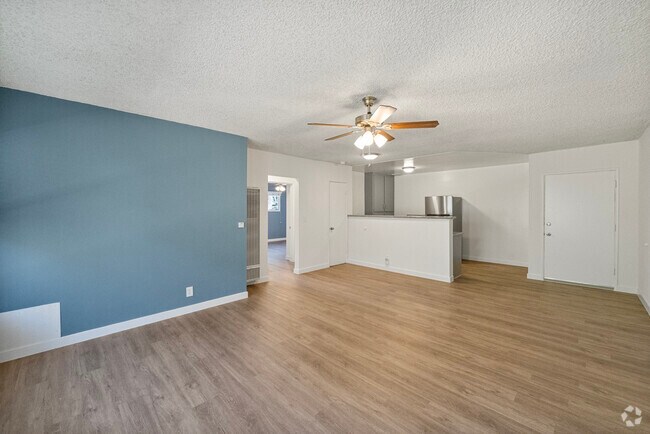 2BR, 1BA - 861SF - Living Room - Quiet Jefferson Park Apartments – Spacious, Secure & Centrally Located