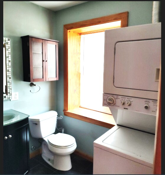 Building Photo - 105 E Main St