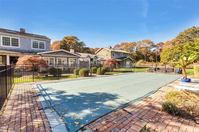 Building Photo - 68 Quogue Riverhead Rd