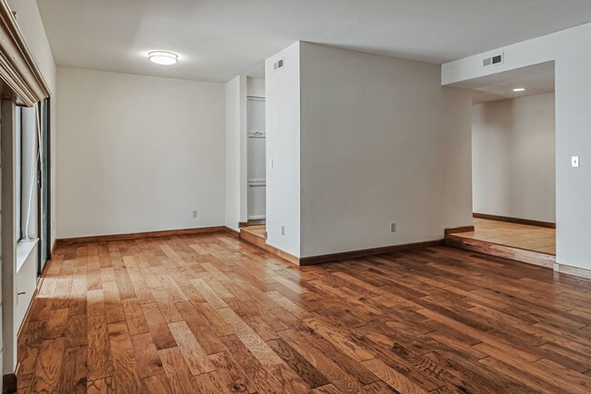 Building Photo - 111 Bean Creek Rd