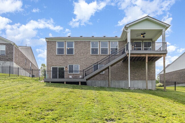 Building Photo - 15005 Prat Ct