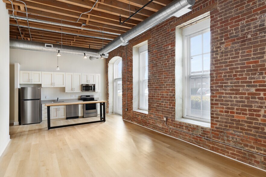 West Village 605 W Main St Durham NC 27701 Apartment Finder