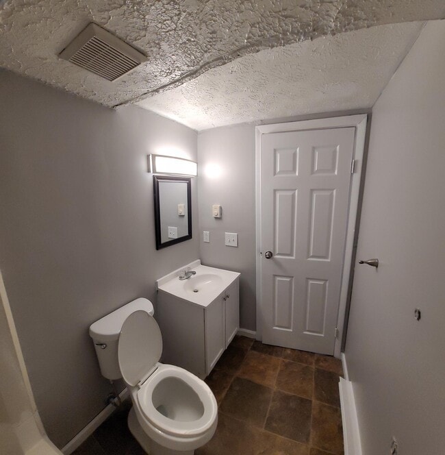 Building Photo - 2812 Price Ave