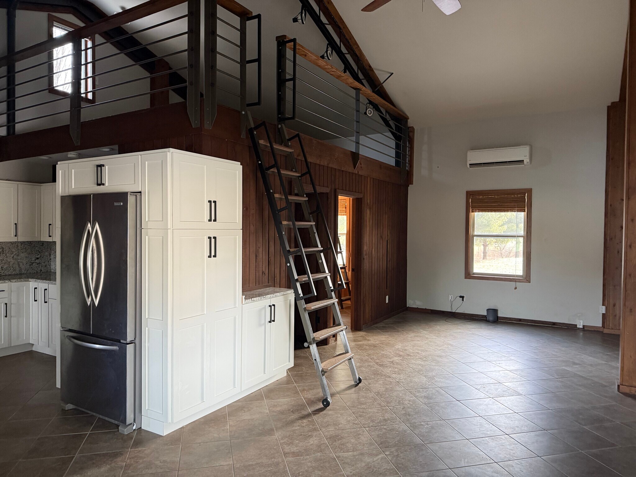 Building Photo - 11923 Fuller Rd