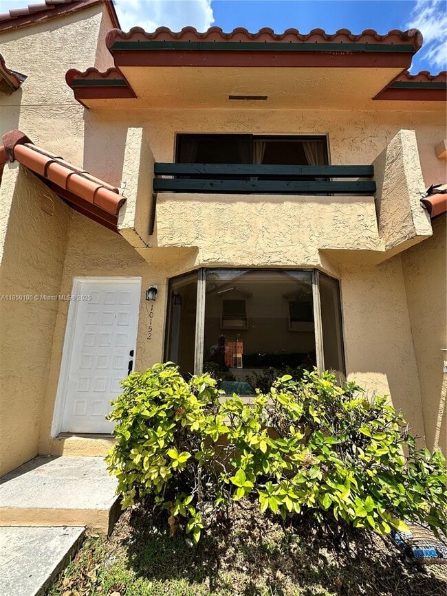 Building Photo - 10152 SW 77th Ct