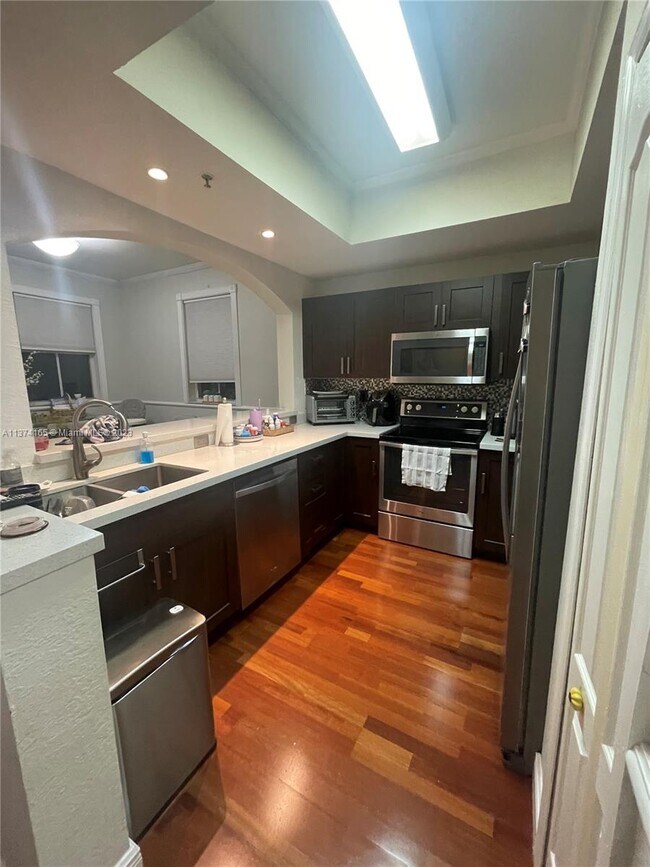 Building Photo - 8956 W Flagler St