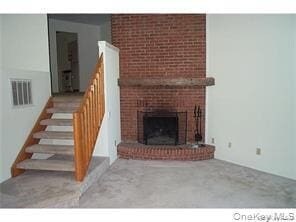 Building Photo - 39 The Knolls