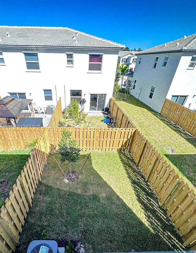 Building Photo - 16269 SW 292nd St