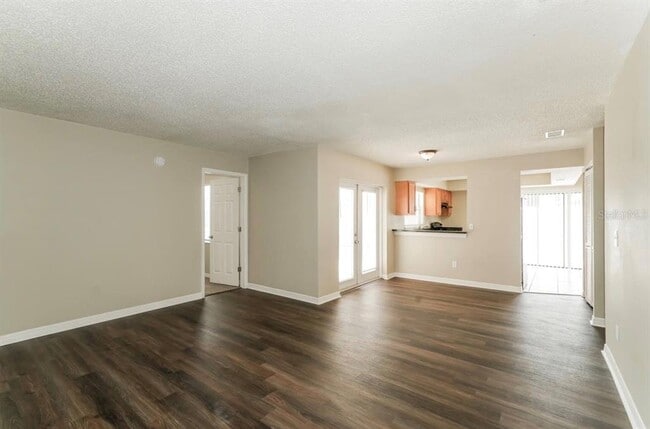 Building Photo - 10536 Chadbourne Dr